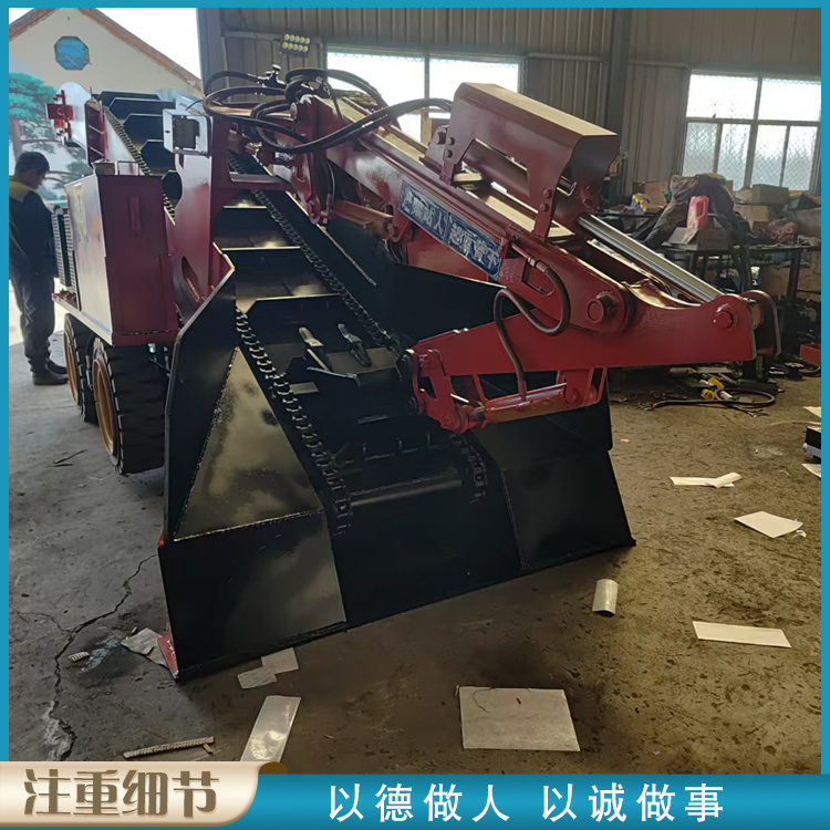 矿用轮式扒渣机 山西清理矿山出渣机 60