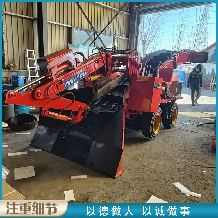 矿用轮式扒渣机 山西清理矿山出渣机 60