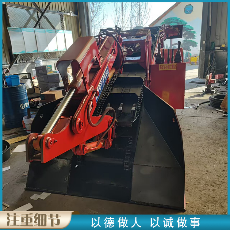 矿用轮式扒渣机 山西清理矿山出渣机 60