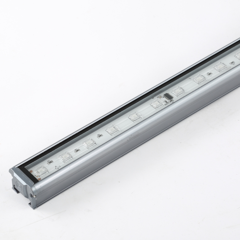 全彩dmx512轮廓灯.jpg